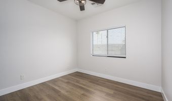 274 N Delaware St B, Chandler, AZ 85225