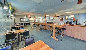 107 N Main Ave, Alburnett, IA 52202