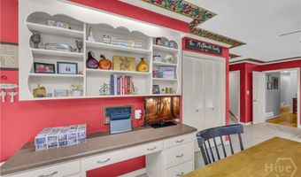 155 Devereux Dr, Athens, GA 30606