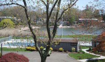 16 Harbour Vlg B, Branford, CT 06405