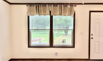 389 Tulip Ln E, Altoona, WI 54720