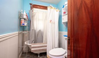 16 Dodge Ave, Barre, VT 05654