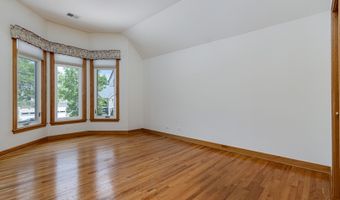 1773 W Whispering Ct, Addison, IL 60101