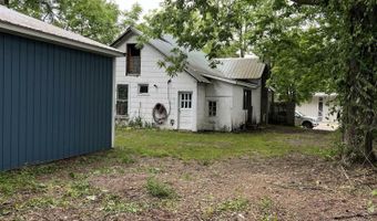 102 ALLETT St, Allegan, MI 49010