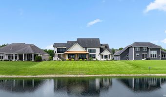 5272 Greyson Heights Dr, Auburn, IN 46706