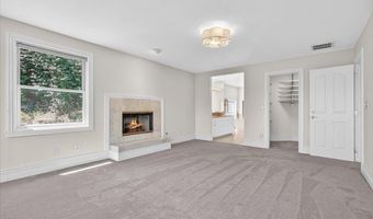 255 Scenic Dr, Ashland, OR 97520