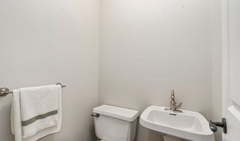 185 Ann St, Andover, NJ 07801
