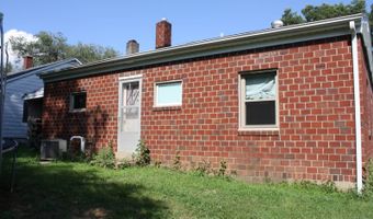 219 N Eighth St, Albion, IL 62806