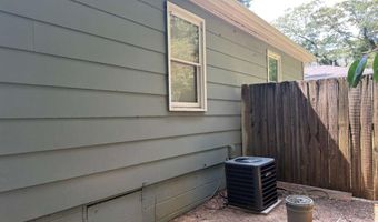 5921 PECO Ln 5923, Austell, GA 30106