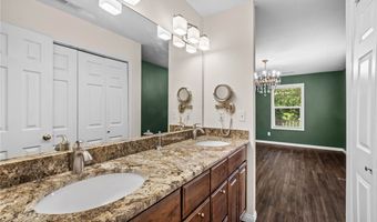 36 Baker Dr, Bella Vista, AR 72715