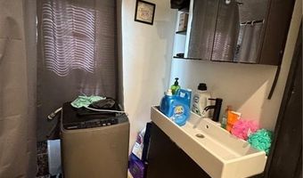 545 Park Ave, Cranston, RI 02910