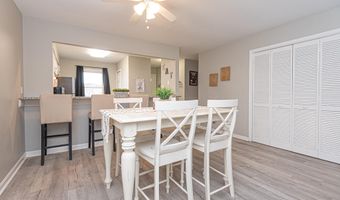 4 FRANKLIN Sq, Berlin, MD 21811