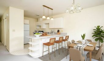 285 WALDORF Pl, Astoria, OR 97103