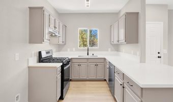 5655 E Sahara Ave 2009, Las Vegas, NV 89142
