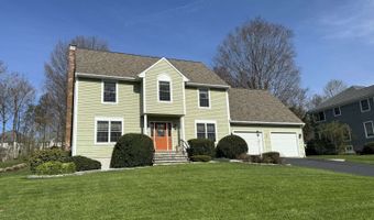 153 Whitewood Dr, Rocky Hill, CT 06067