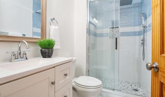 104 GROH Ln, Annapolis, MD 21403