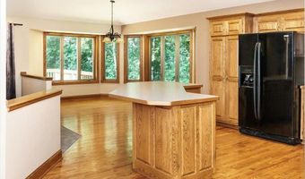 956 160th Ln NE, Ham Lake, MN 55304