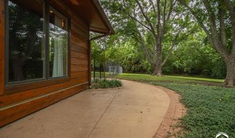 364 E 1600 Rd, Baldwin City, KS 66006