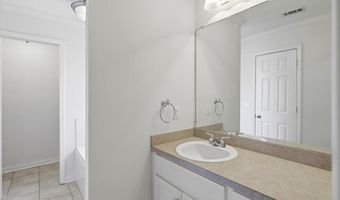 203 Edgewater Branch Dr, Brandon, MS 39042