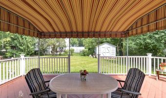 1581 N Forest Rd, Amherst, NY 14221