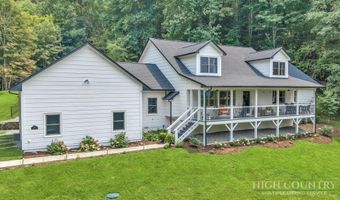 165 Leighway Ln, Banner Elk, NC 28604