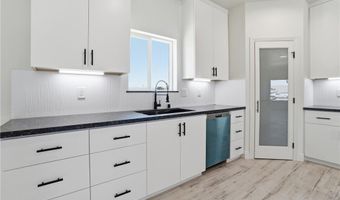 22819 Little Beaver Rd, Apple Valley, CA 92308