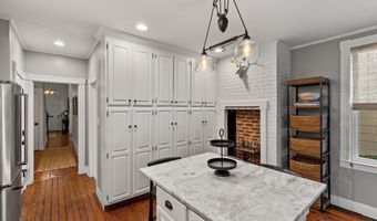 268 KING GEORGE St, Annapolis, MD 21401