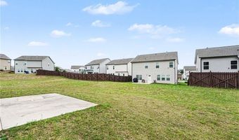 612 Auburn Crossing Dr, Auburn, GA 30011