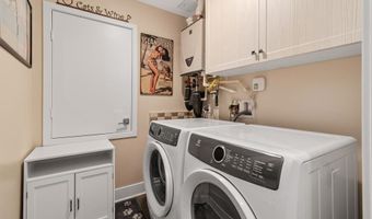 800 Grand Ave 105, Carlsbad, CA 92008