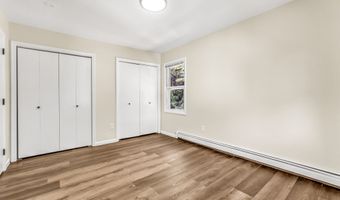 120 Priscilla St, Bridgeport, CT 06610
