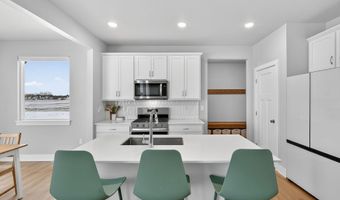 4803 Everest Ave, Ames, IA 50014