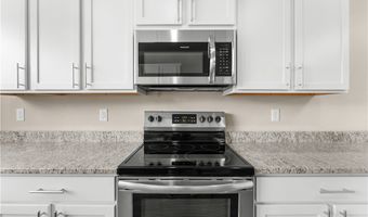 830 NE Heights Ln, Bentonville, AR 72712