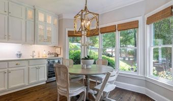 152 Thornhill Dr, Athens, GA 30607