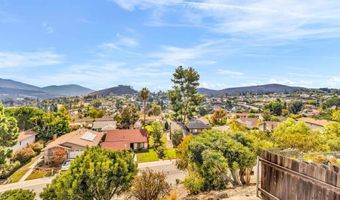 10021 Canyontop St, Spring Valley, CA 91977