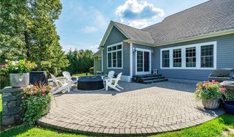 201 Rodman Ln, North Kingstown, RI 02852
