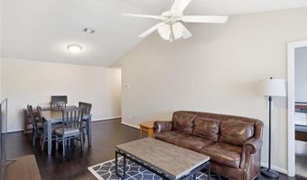 1114 S COLLEGE St S 10-303, Auburn, AL 36830