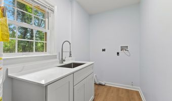 3801 MARGAY Ct, Alexandria, VA 22309