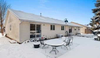1424 W WEILAND Ln, Appleton, WI 54914