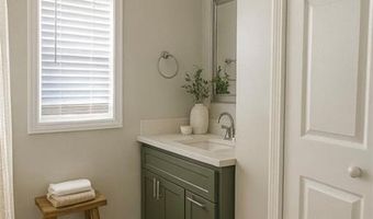 17 Metcalf Ave #1, North Providence, RI 02911