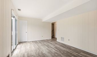 853 Neptune Ave, Beachwood, NJ 08722