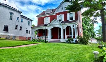 320 Parallel St, Atchison, KS 66002