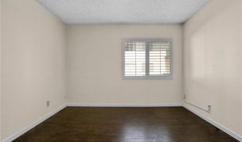 5460 White Oak Ave F105, Encino, CA 91316