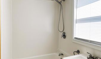 347 AVENUE C 3, Bayonne, NJ 07002