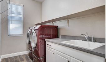 716 Cadence View Way, Henderson, NV 89011