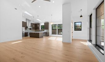 360 Briscoe Pl, Ashland, OR 97520