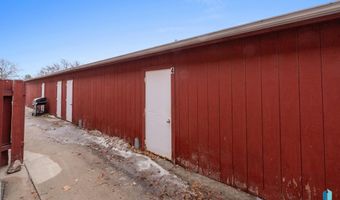 101 N Pipestone St 4, Brandon, SD 57005