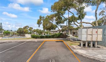 98-685 Kaonohi St E, Aiea, HI 96701