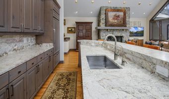 275 Aspen Lane 16, Beaver Creek, CO 81620