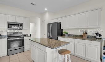 15 Tallow Dr, Bluffton, SC 29909