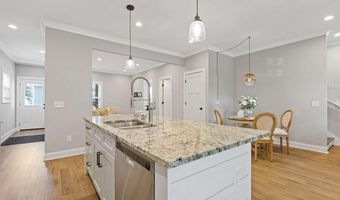 226 Old Canton Cir, Ball Ground, GA 30107